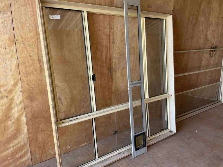 Assorted Windows and Glass Screens Panels