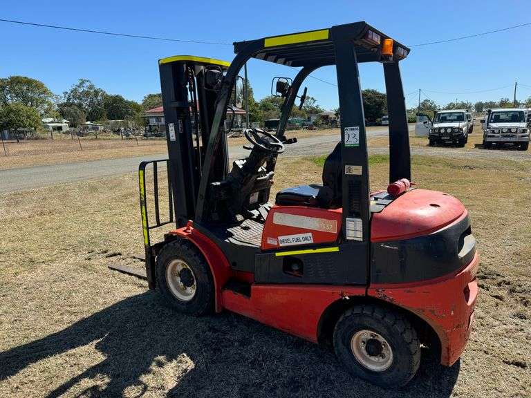 Clark C25D Diesel Forklift