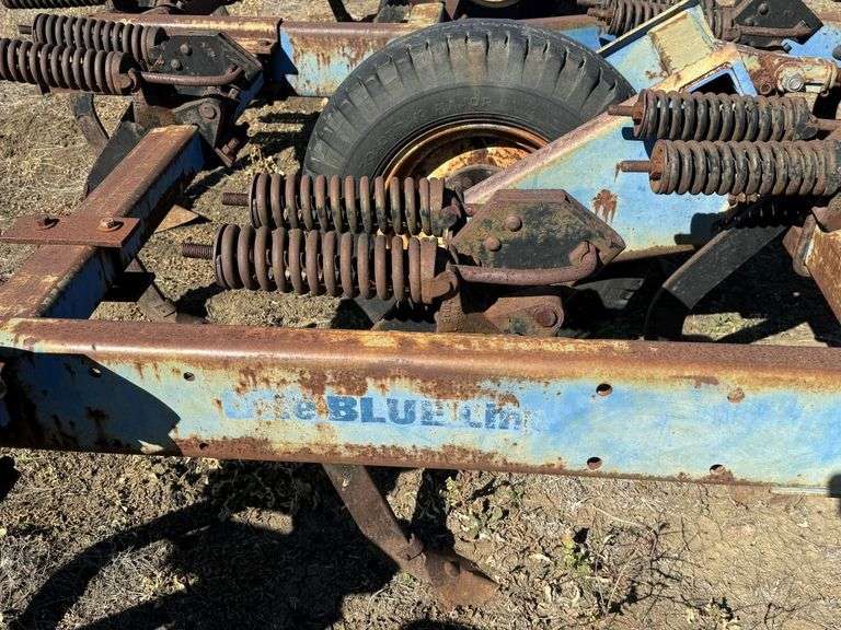 Blue Line Dual Hitch Scarifier 45'