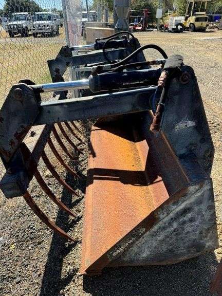 1x Loader Bucket Grab 2040mm