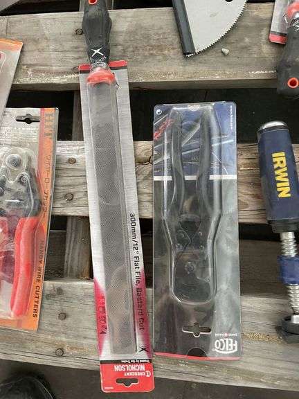 Pallet inc Irwin Handsaws, Clamps, Stanley Knives, Files, Handy Wire Cutters, M36 Tapping Bits, 2x Bolt Cutters