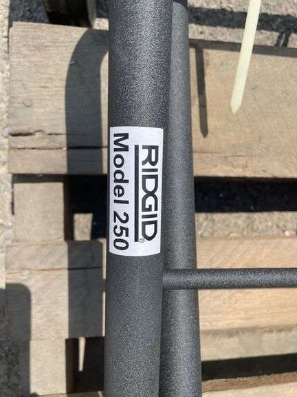 2x Ridgid 250 Pipe Machine Stand