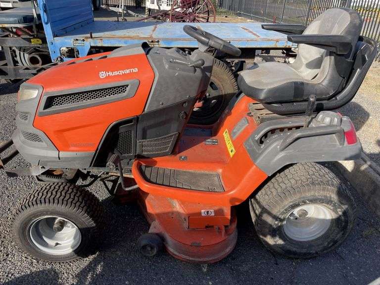 2011 Husqvarna Ride-on Mower