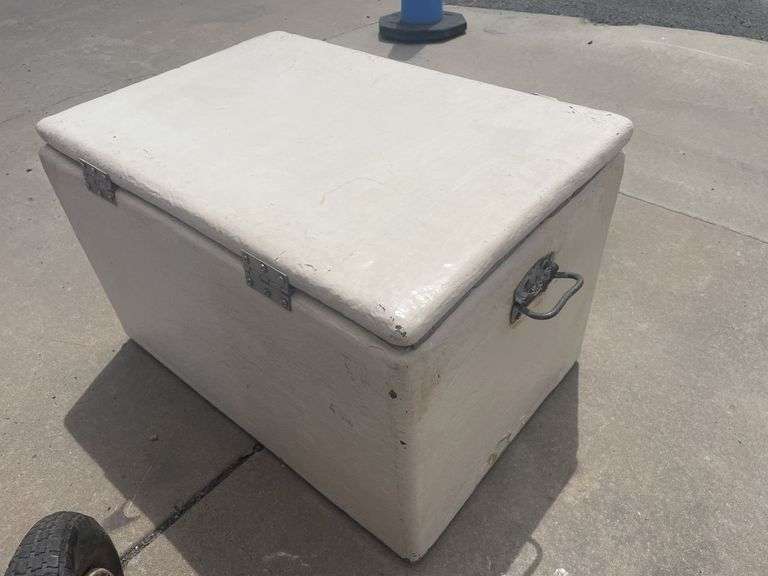 Fibreglass Ice Box