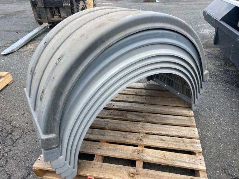 Timber Wheel Guard 6x Grey Wheel Guards - TVAA Pty Ltd T/A Tomkins Valuers & Auctioneers