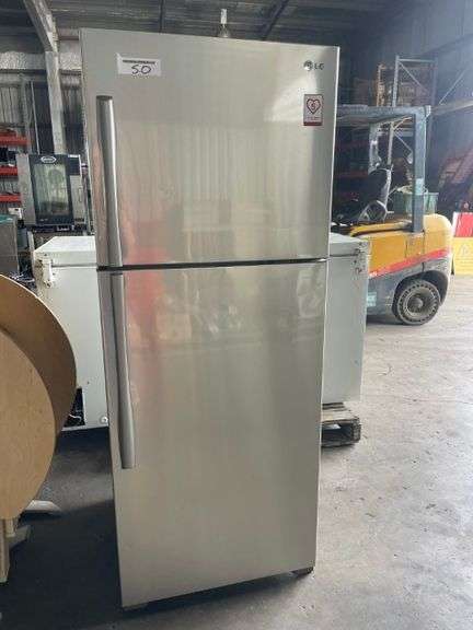 LG 422Ltr Fridge/Freezer - TVAA Pty Ltd T/A Tomkins Valuers & Auctioneers