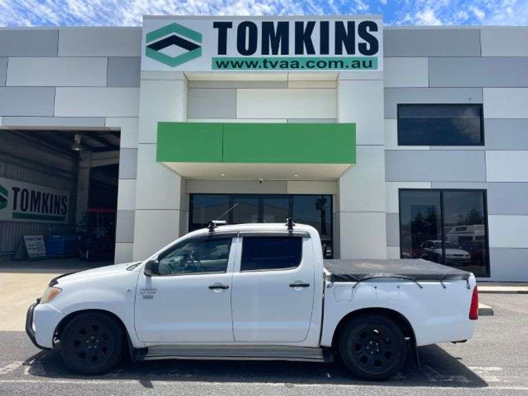 2005 Toyota Hilux Dual Cab Utility