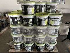 52x 10kg Tubs Black/White Pebble Resurfacer
