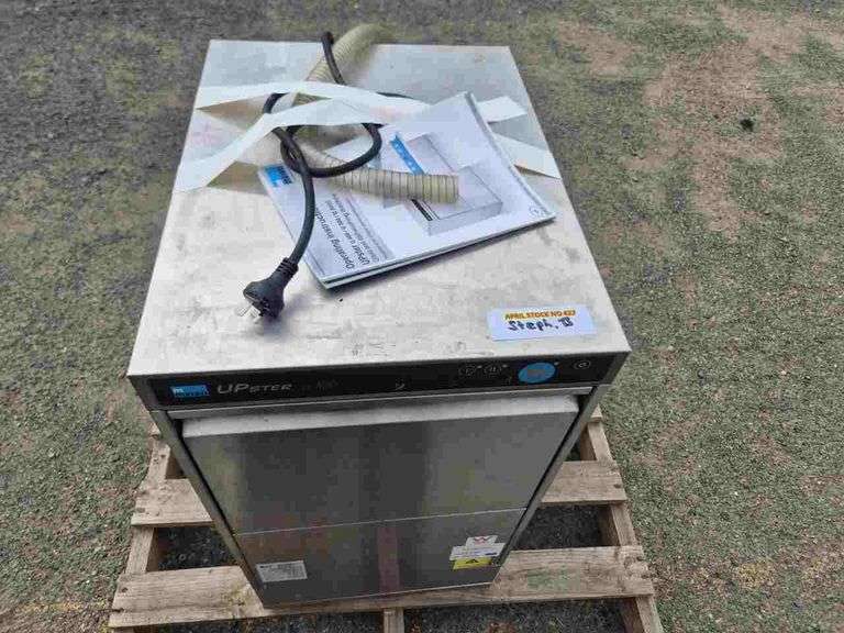 Upster U400 Glass Dishwasher