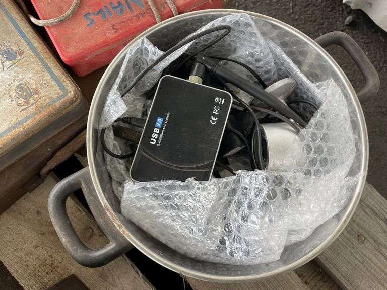 Pallet Assorted Tooling, Radiator etc