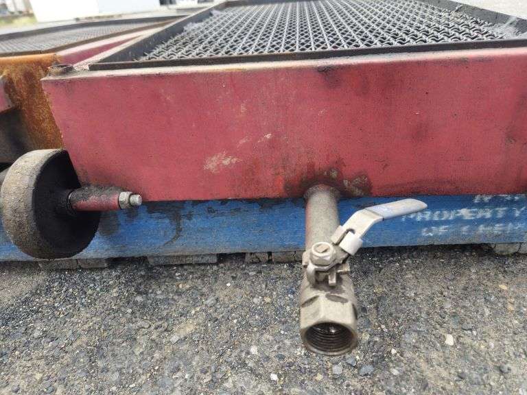 2x Oil Caddy