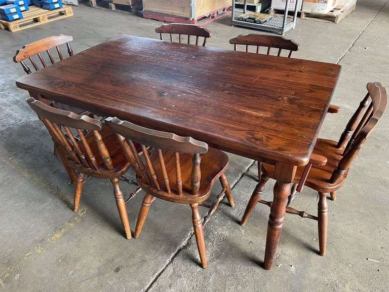 Timber Dining Table and 6x Chairs