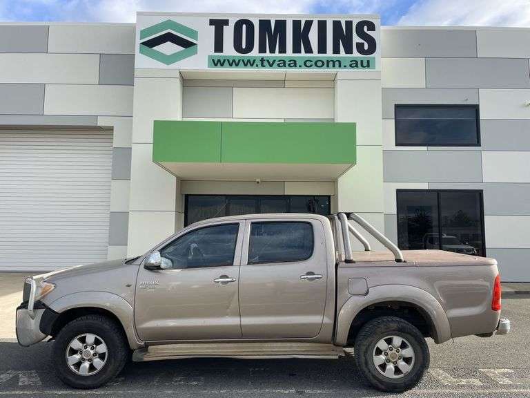 2005 Toyota Hilux 150 Series Dual Cab 4x4 Utility