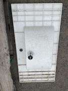 Plastic Vanity Sink and Shower Scree