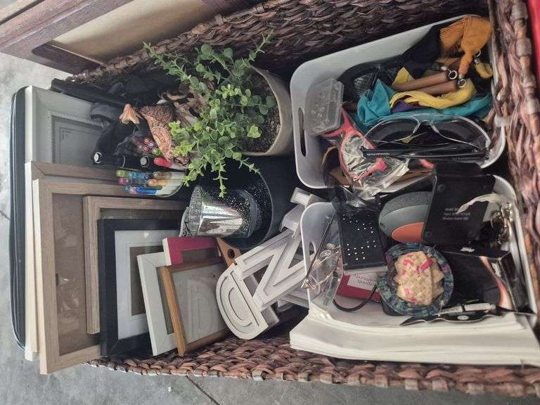 Assorted Household Items
