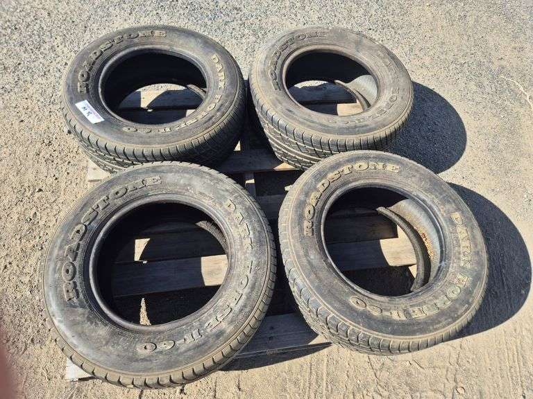 4x 235/60R14 Tyres