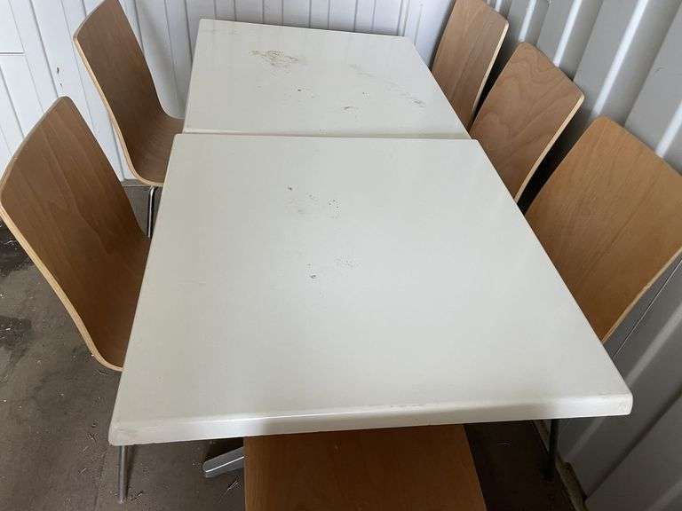 2x Square Cafe Tables & 6x Chairs