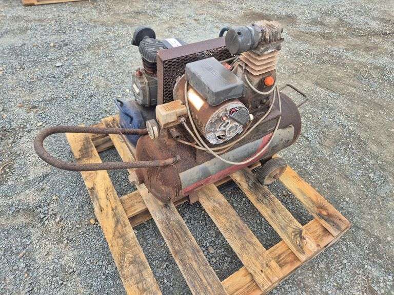 2x Air Compressors