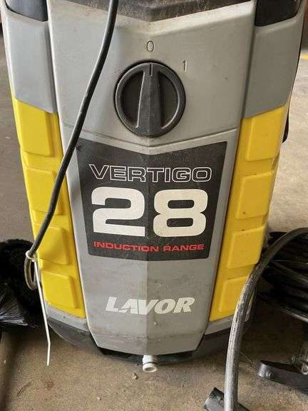 Vertigo 28 Induction Pressure Washer and Accessories