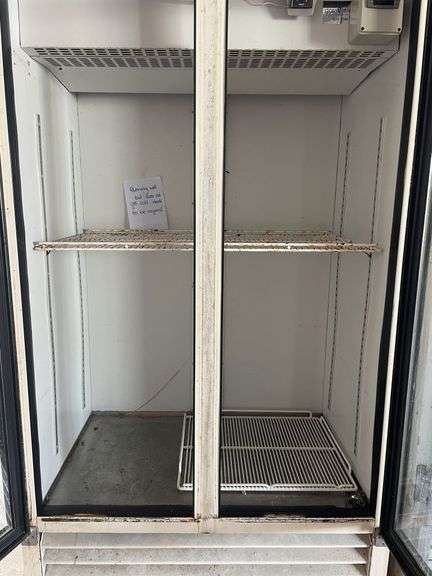 2 Door Fridge - needs repair