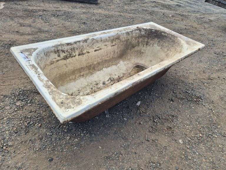 Cast Iron Bath Tub