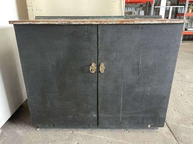 Timber Cabinet - 500x1250x1000mmH