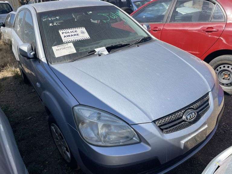 2009 Kia Rio Hatch - Abandoned Vehicle