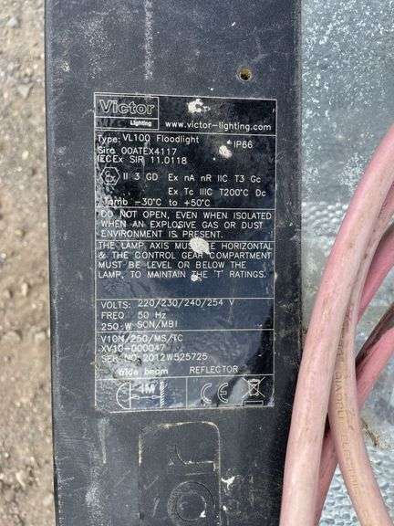Pallet Victor VL100 Floodlights
