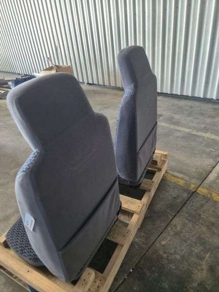2x As new Isuzu Truck Seats