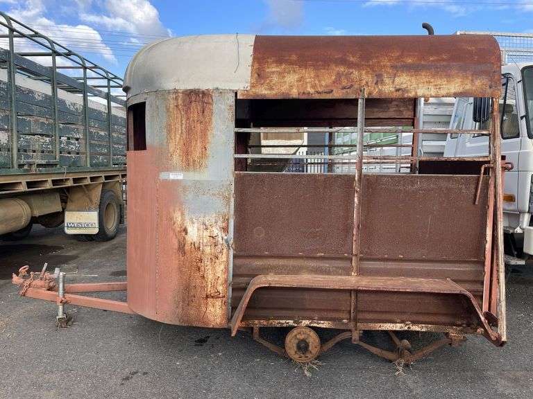 2 Horse Straight Load Float - unfinished project
