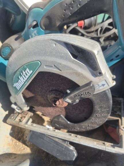 Assorted Makita Battery & Electric Tools inc Drills/Grinders