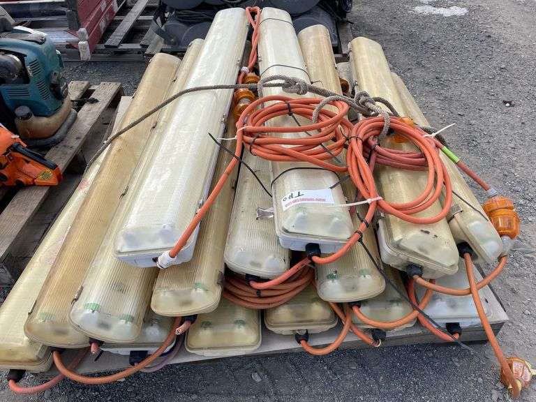 Pallet Fluro Lights