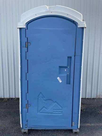 Blue Portaloo