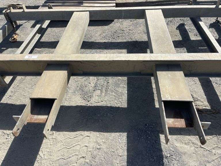 Forklift Lifting/Spreader Frame - approx 1540x3050mm