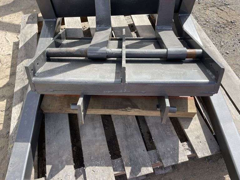 Fork and Spear Attachment