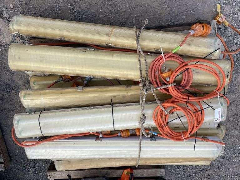 Pallet Fluro Lights