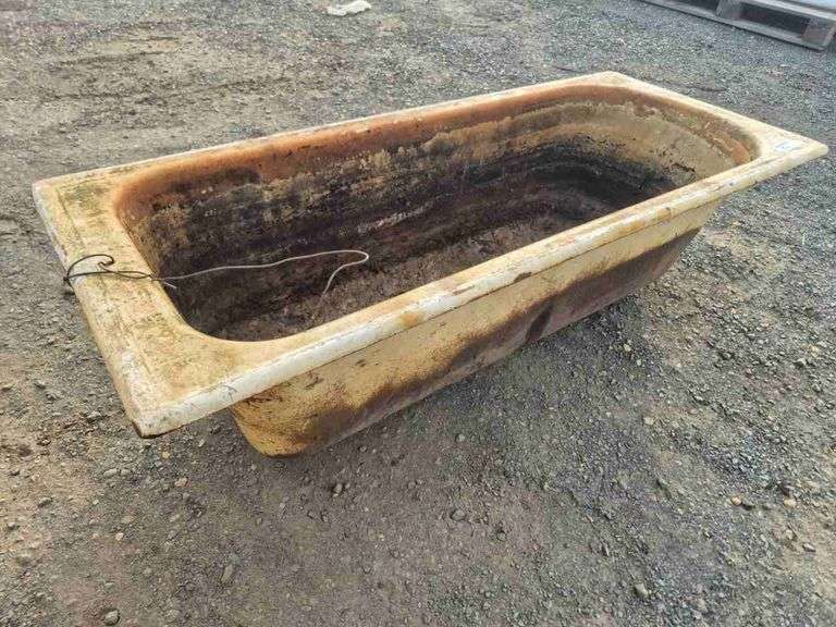 Cast Iron Bathtub