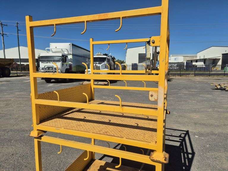 2x Transport Cages