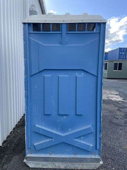 Blue Portaloo