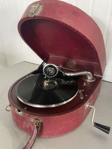 Antique Continental Wind Up Record Player