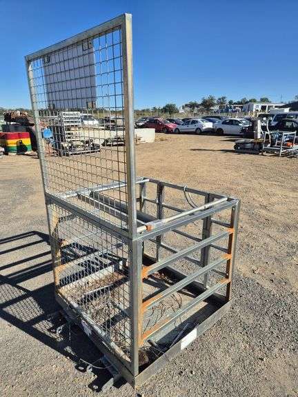 Man Cage