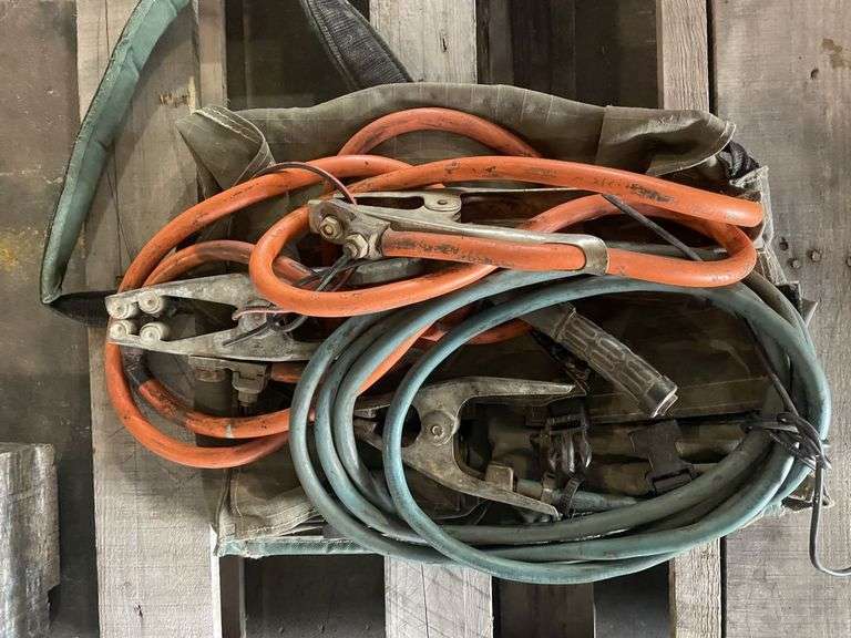 Kings WM102=15C 12v Compressor, Wheels and Jump Leads