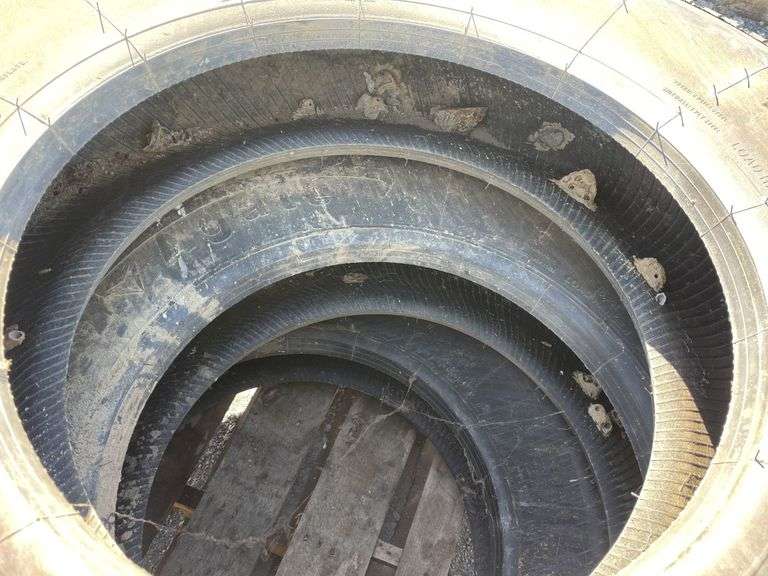 3x 11R22.5 Truck Tyres