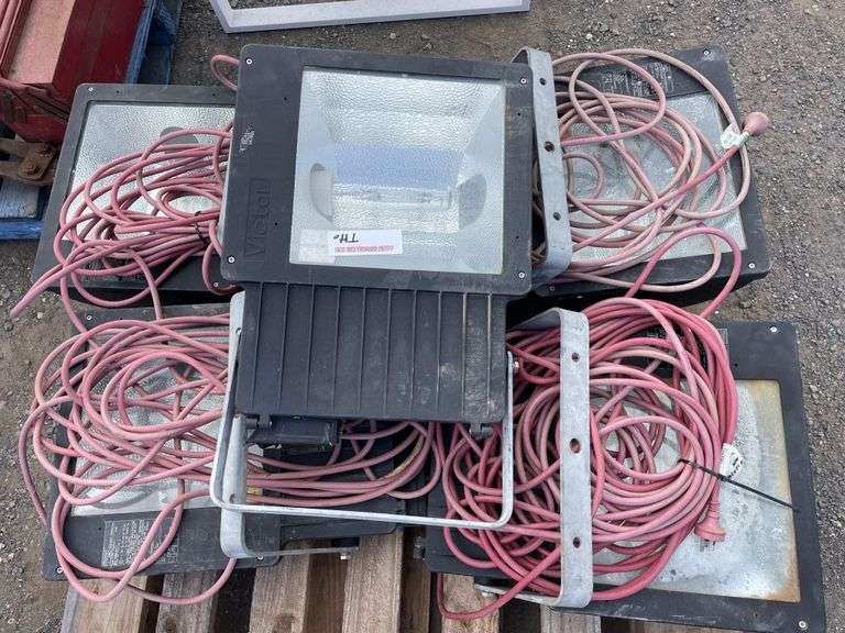 Pallet Victor VL100 Floodlights