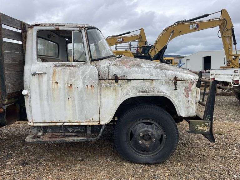 Dodge 757 Truck - non operational