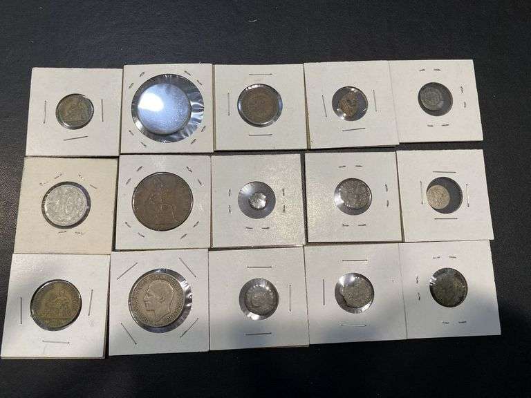 Quantity of Replica & Collectors World Coins