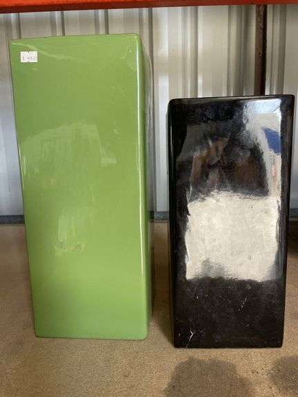 3x Assorted Ceramic Vases