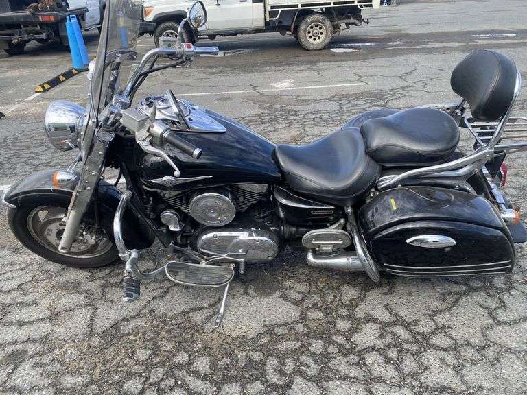 2006 Kawasaki VN1600 Motorcycle inc Leather Pouch 