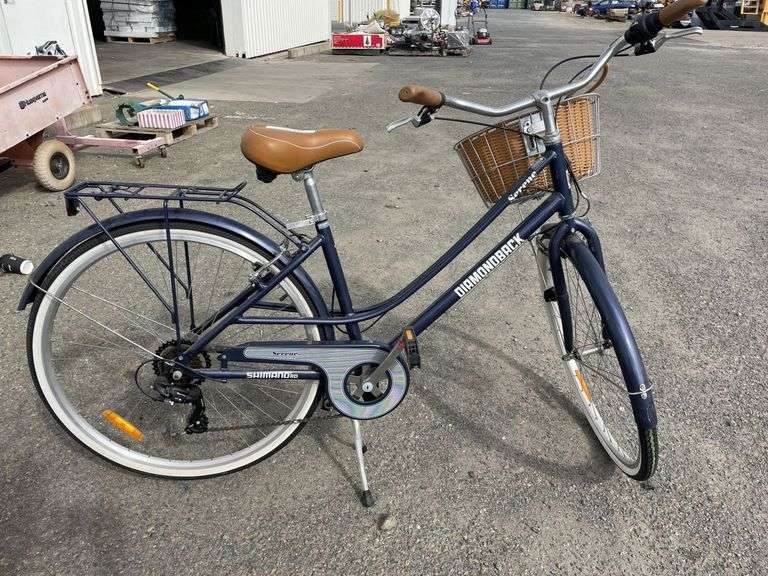 Diamondback Ladies Push Bike