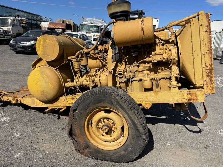 200 CFM Compressor With CAT diesel Engine
